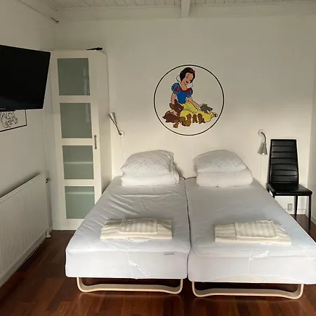 Family Friendly - Give * Billund